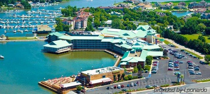 Castaway Bay By Cedar Point Resorts Sandusky Exterior photo