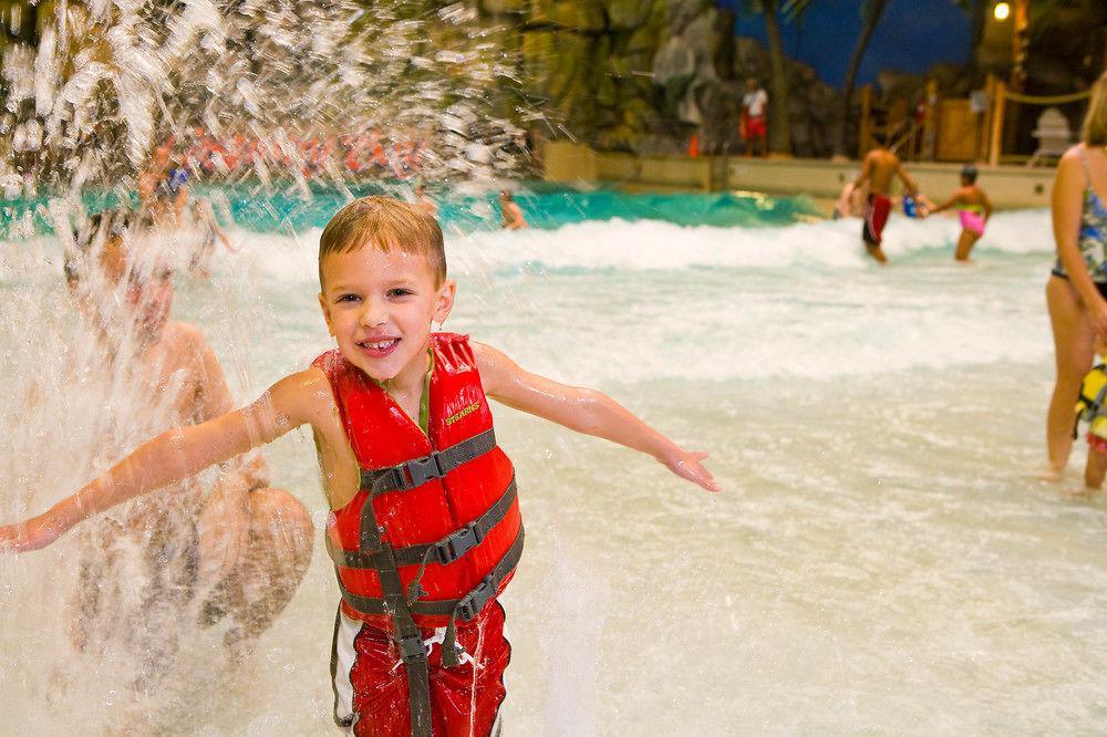 Castaway Bay By Cedar Point Resorts Sandusky Exterior photo