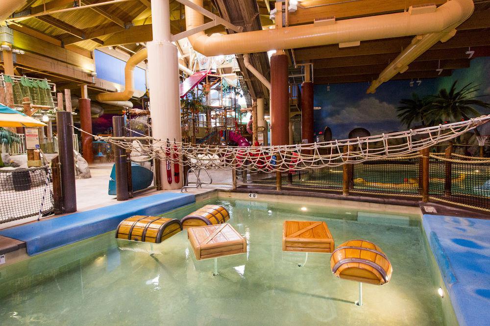 Castaway Bay By Cedar Point Resorts Sandusky Exterior photo