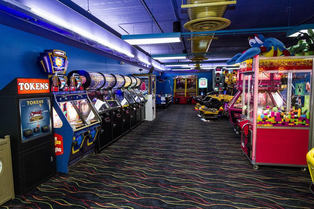 Castaway Bay By Cedar Point Resorts Sandusky Exterior photo