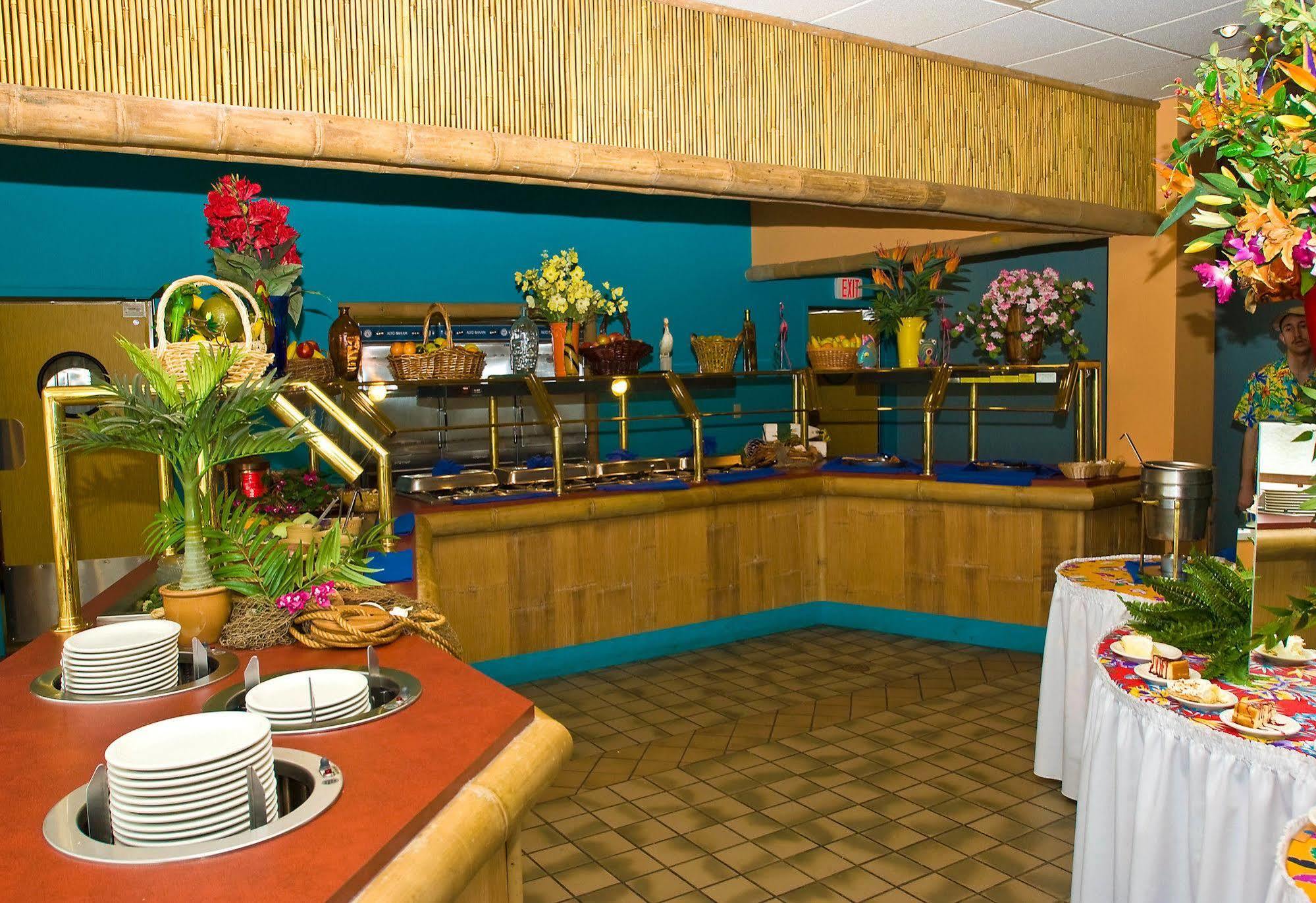 Castaway Bay By Cedar Point Resorts Sandusky Exterior photo