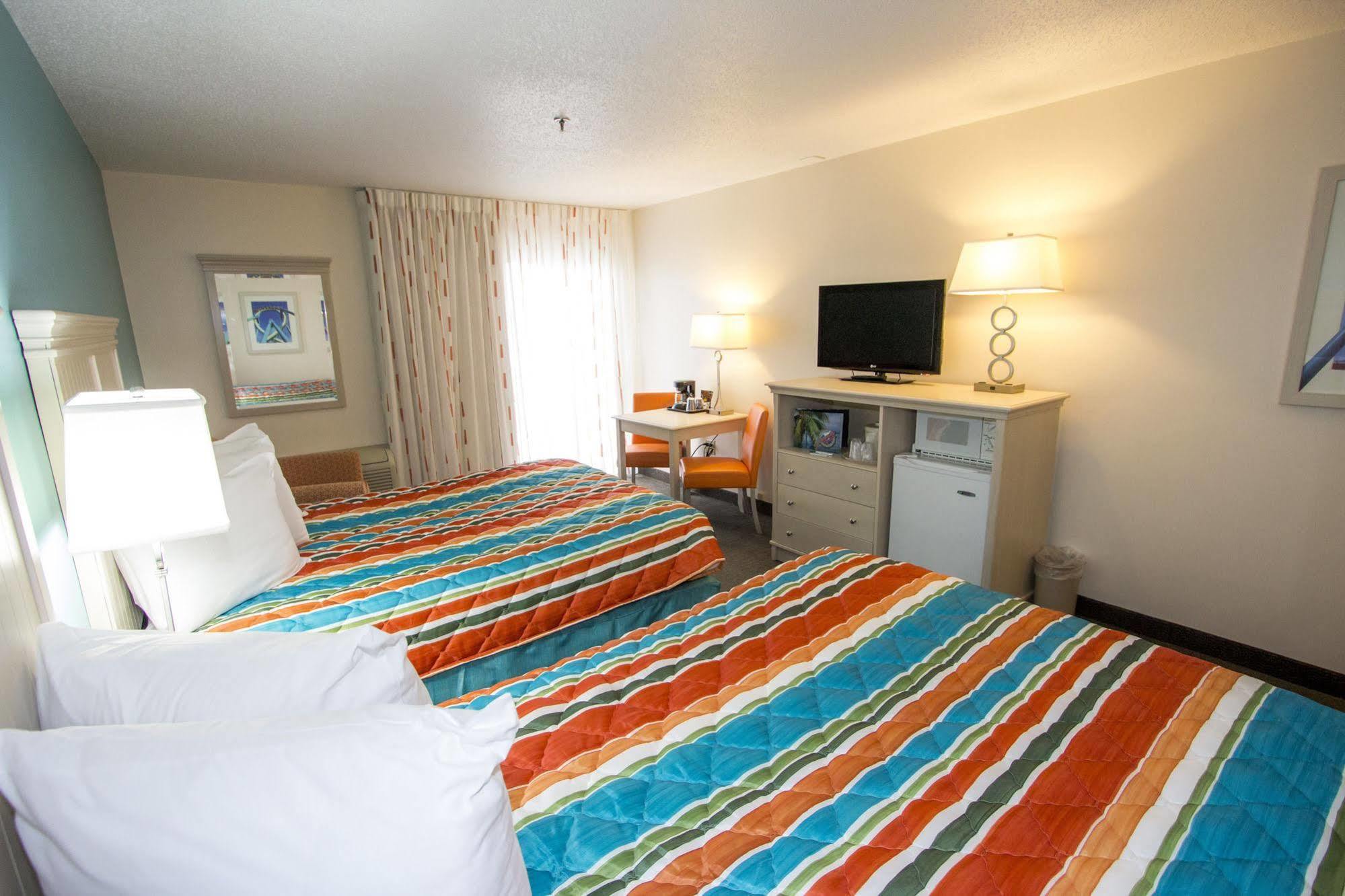 Castaway Bay By Cedar Point Resorts Sandusky Exterior photo