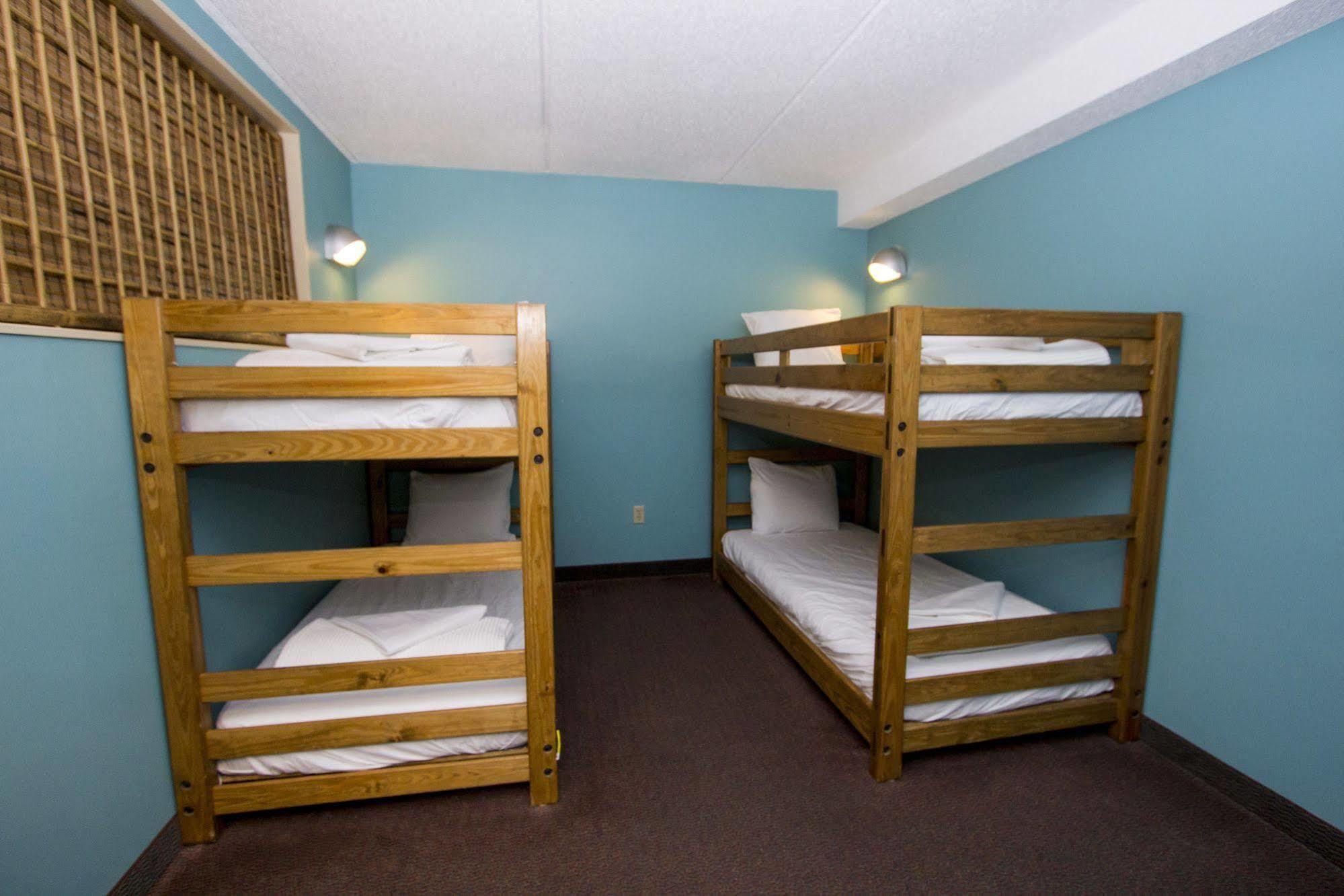 Castaway Bay By Cedar Point Resorts Sandusky Exterior photo