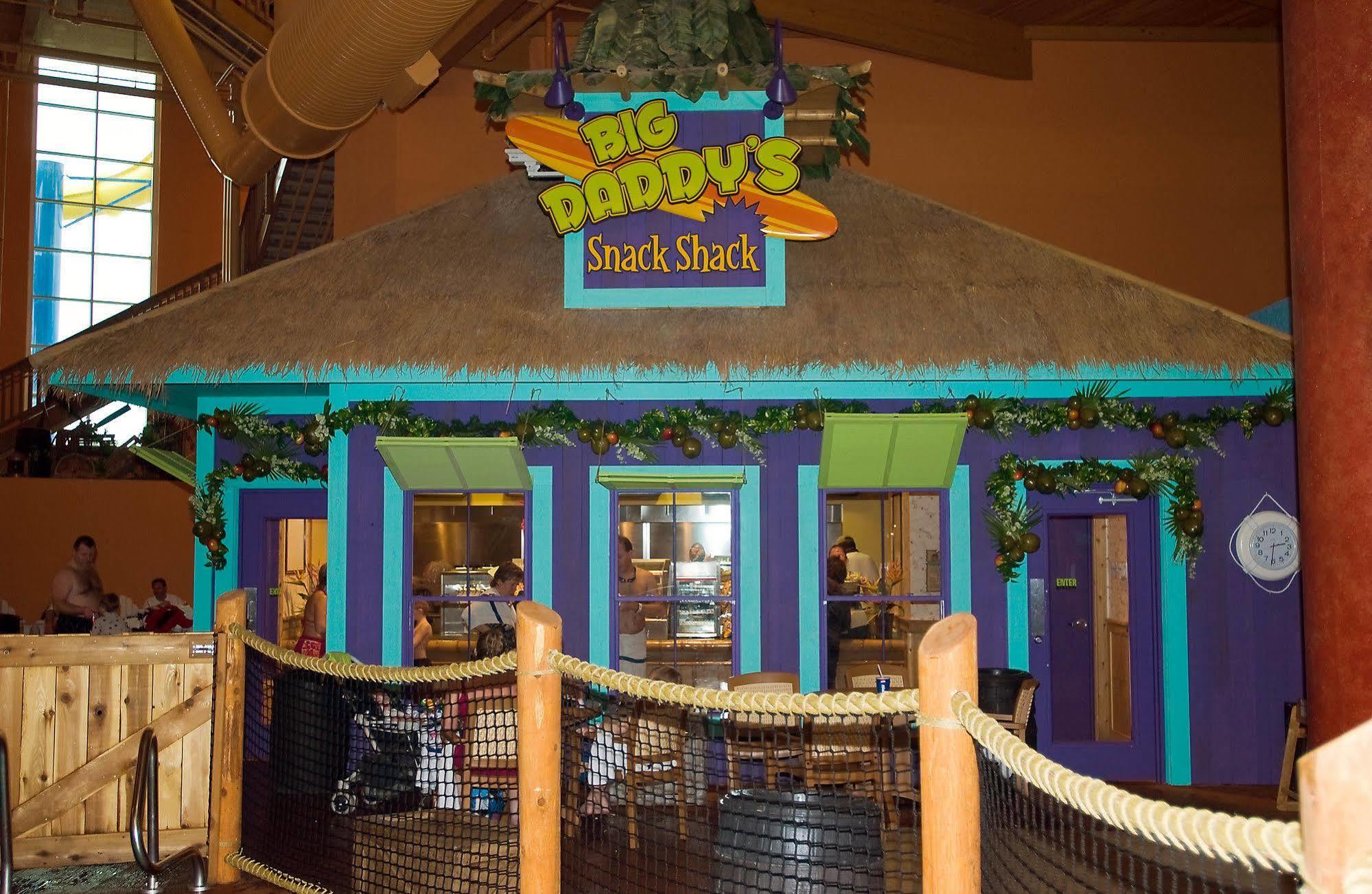 Castaway Bay By Cedar Point Resorts Sandusky Exterior photo